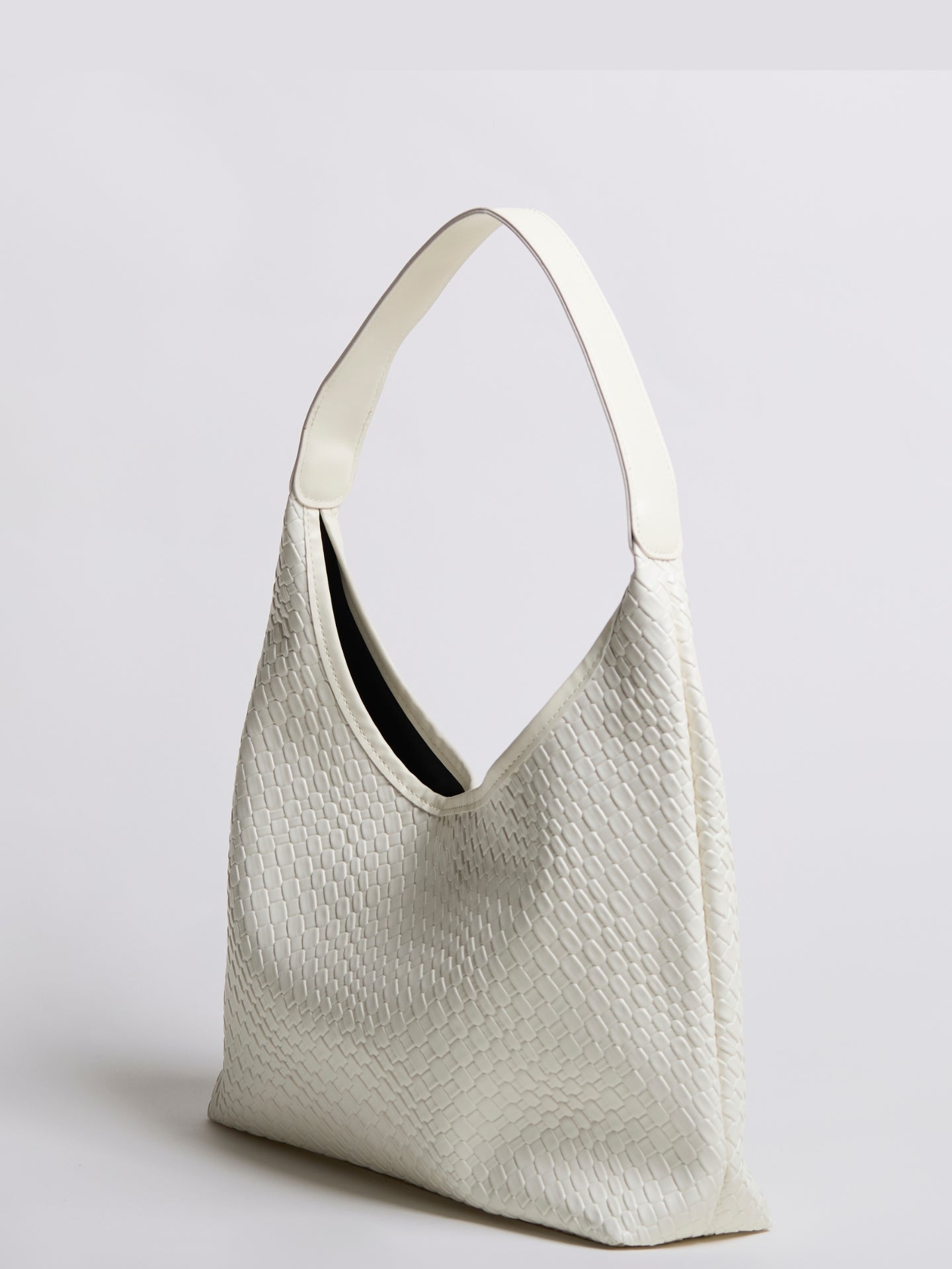 Chic Constance Shoulder Bag